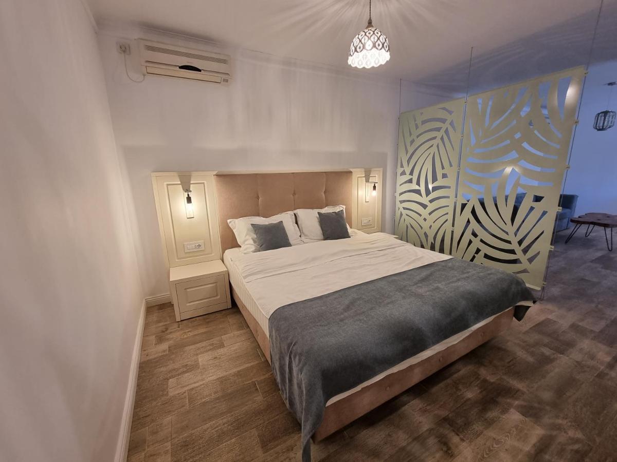 Hotel Sunrise Crisan  Bagian luar foto